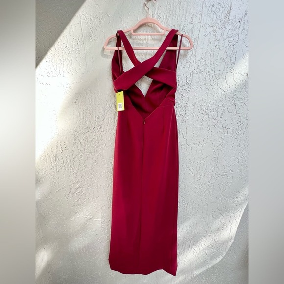 Lovers+ Friends burgundy maxi dress size 2 - Picture 2 of 8